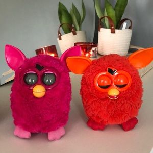 2012 Furby lot, red and pink! 💗